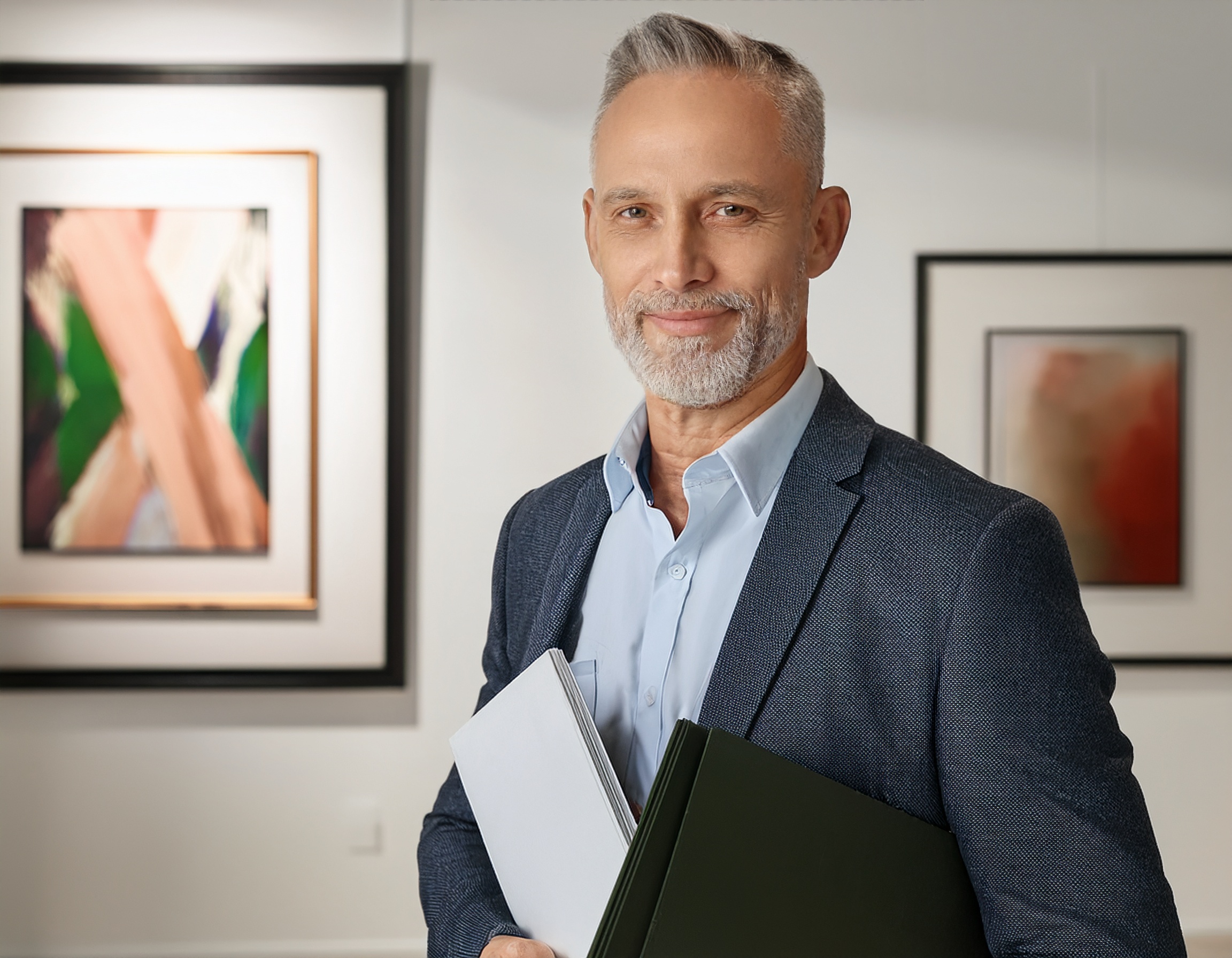 Porträt von Helmut Müller, einem erfahrenen Steuerberater